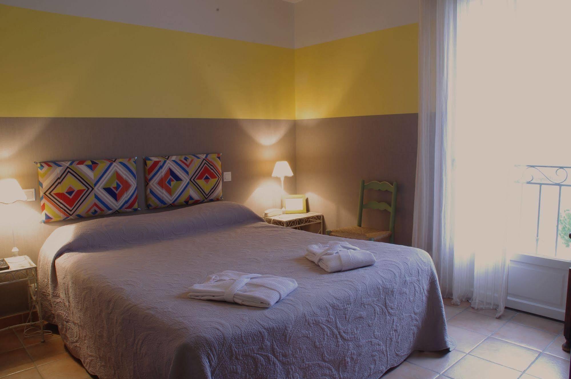 Hotel La Bastide D'Iris Vagnas Εξωτερικό φωτογραφία